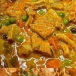 A magia da dobradinha: bucho macio com feijão e bacon – Uma receita irresistível