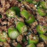Carne Moída Crocante com Quiabo: Uma Delícia que Surpreende!