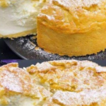 Bolo de Coco Cremoso com Chocolate Derretido: Uma Explosão de Sabor!