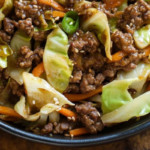 Carne e Repolho Salteados Incrível: Simples, Rápido e Delicioso